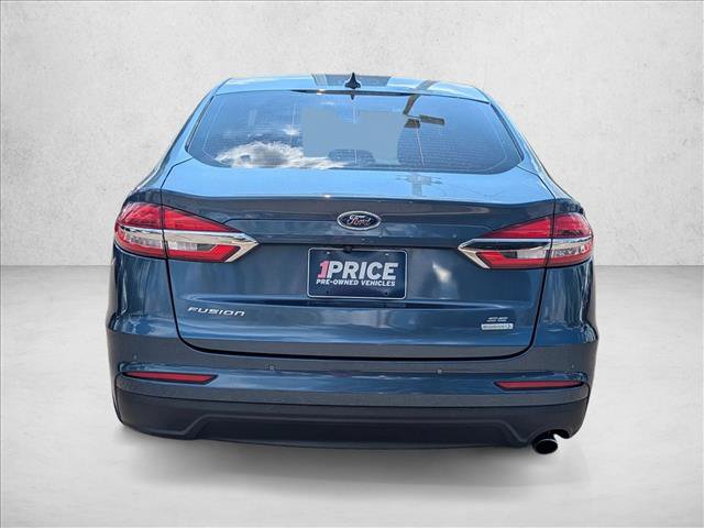 Used 2019 Ford Fusion SE FWD image 7