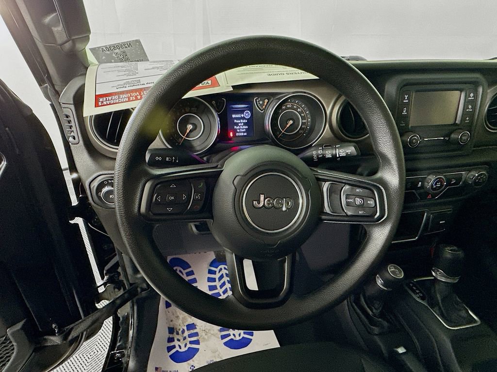 Used 2018 Jeep Wrangler Sport image 16