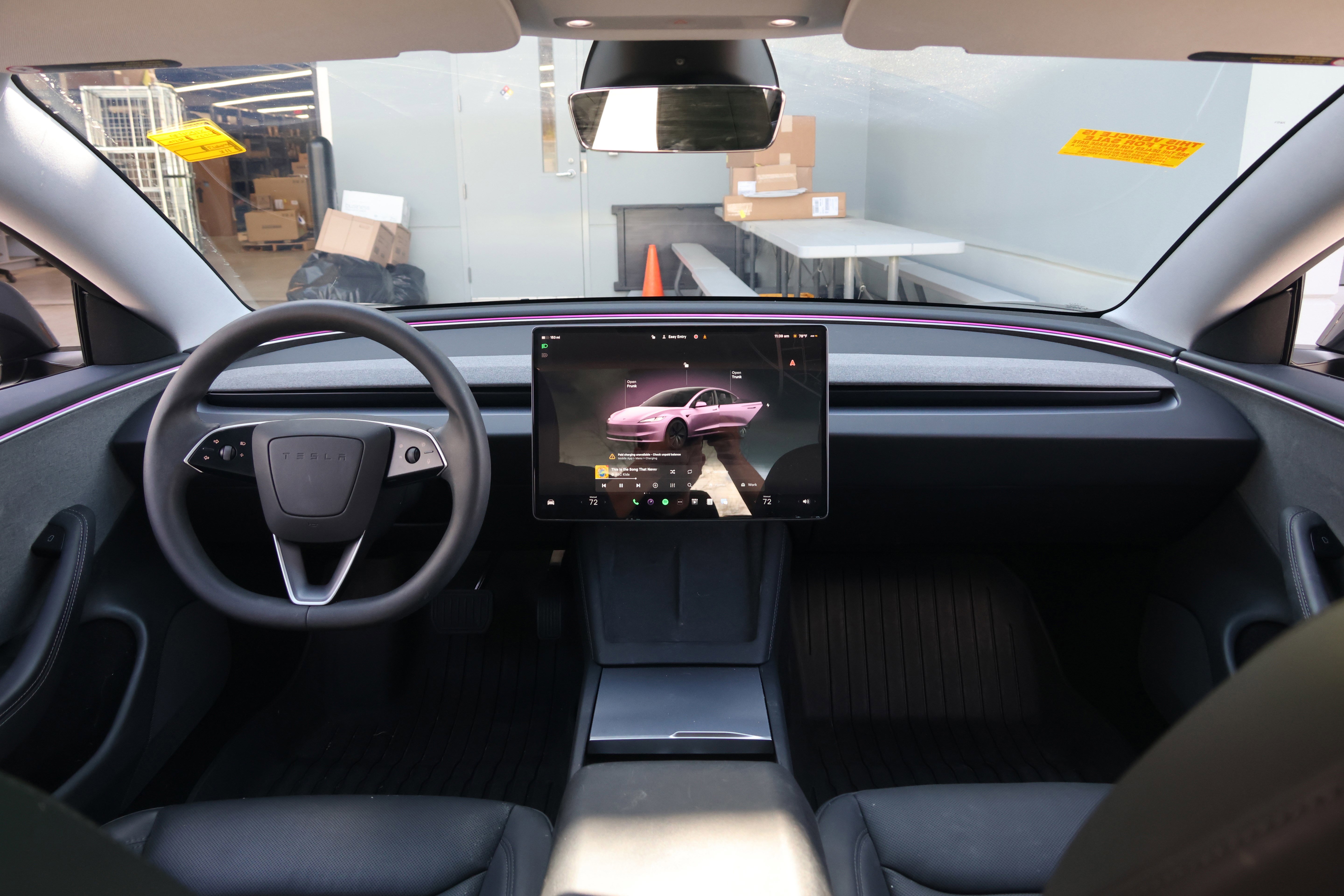 Used 2025 Tesla Model 3 image 27