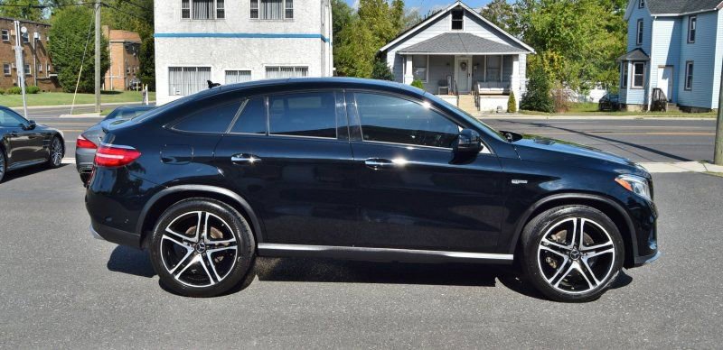 Used 2018 Mercedes-Benz GLE 43 AMG 4MATIC Coupe w/ Premium 3 Package image 9