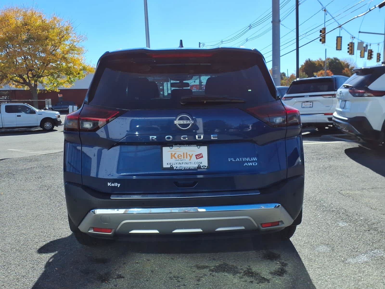 Used 2023 Nissan Rogue Platinum w/ Platinum Premium Package AWD/4WD image 6