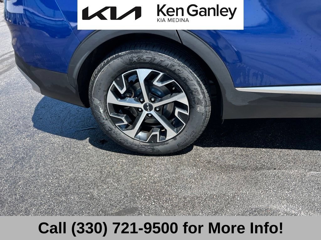 Certified 2024 Kia Sportage EX FWD image 23