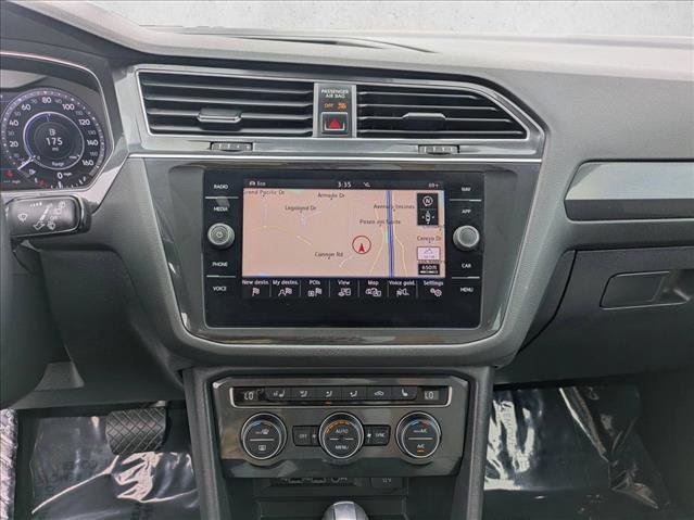 Used 2018 Volkswagen Tiguan SEL Premium AWD/4WD image 15