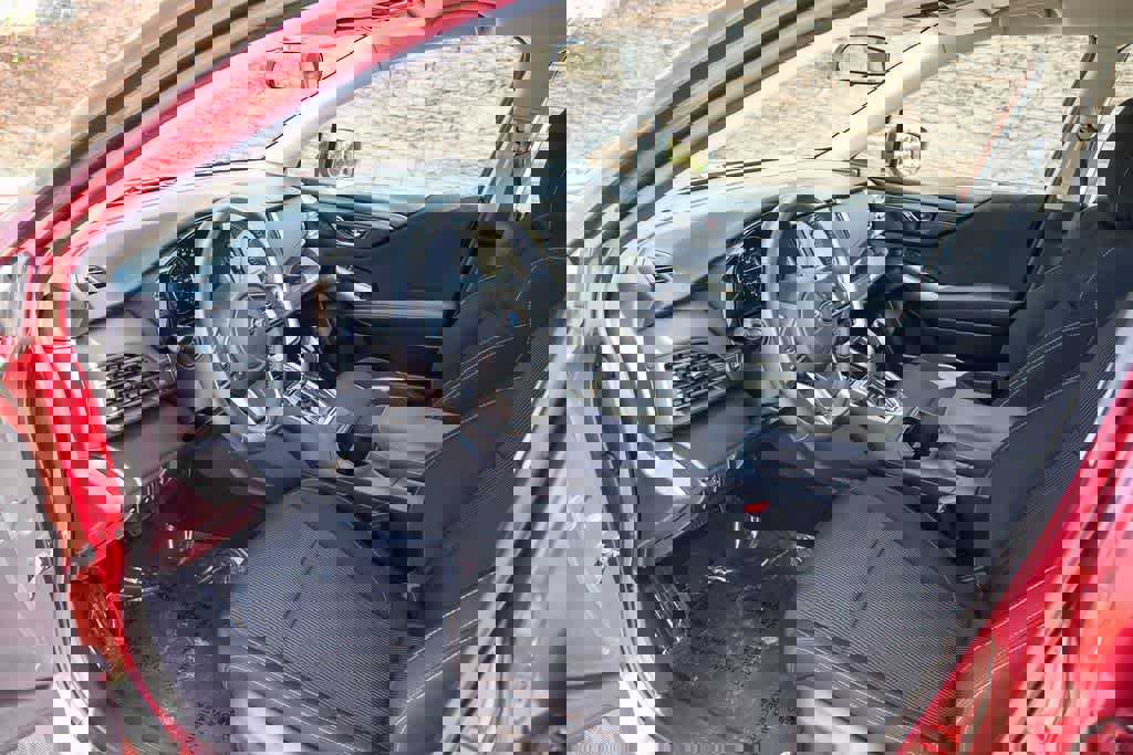 Used 2020 Subaru Legacy Premium image 16