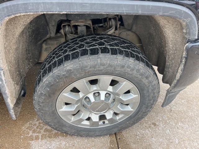 Used 2018 GMC Sierra 2500 Denali image 25