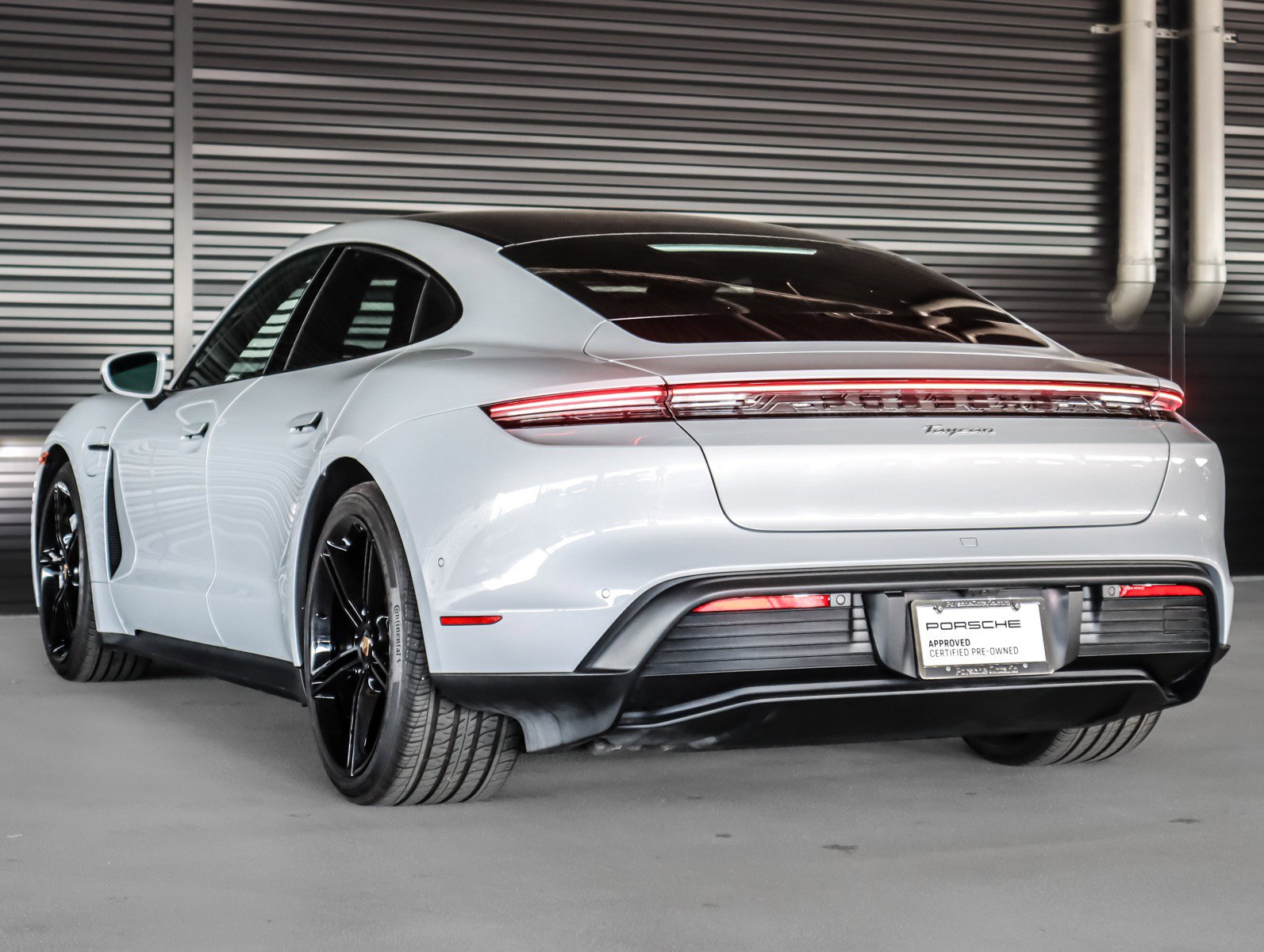 Certified 2024 Porsche Taycan image 3