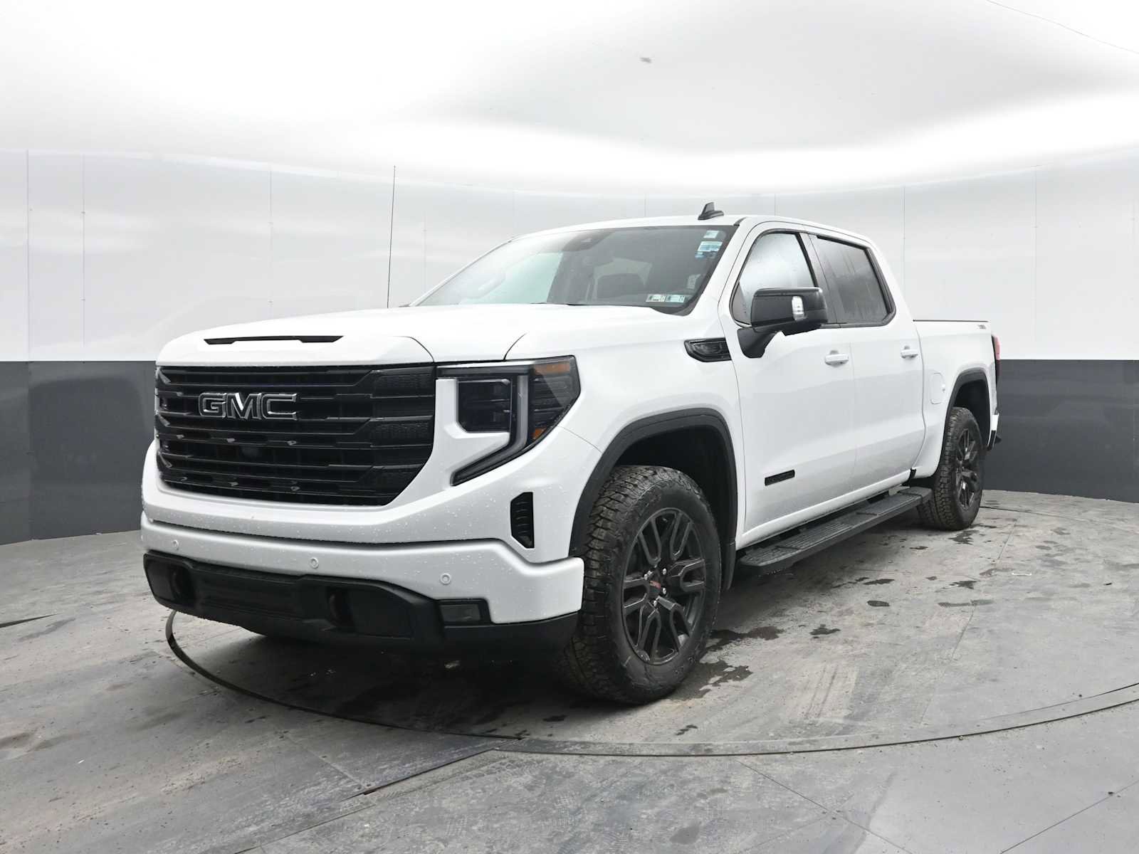 New 2026 GMC Sierra 1500 Elevation w/ Elevation Premium Package AWD/4WD image 5