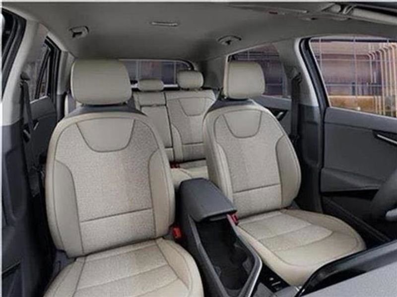 New 2025 Kia Niro EX image 96