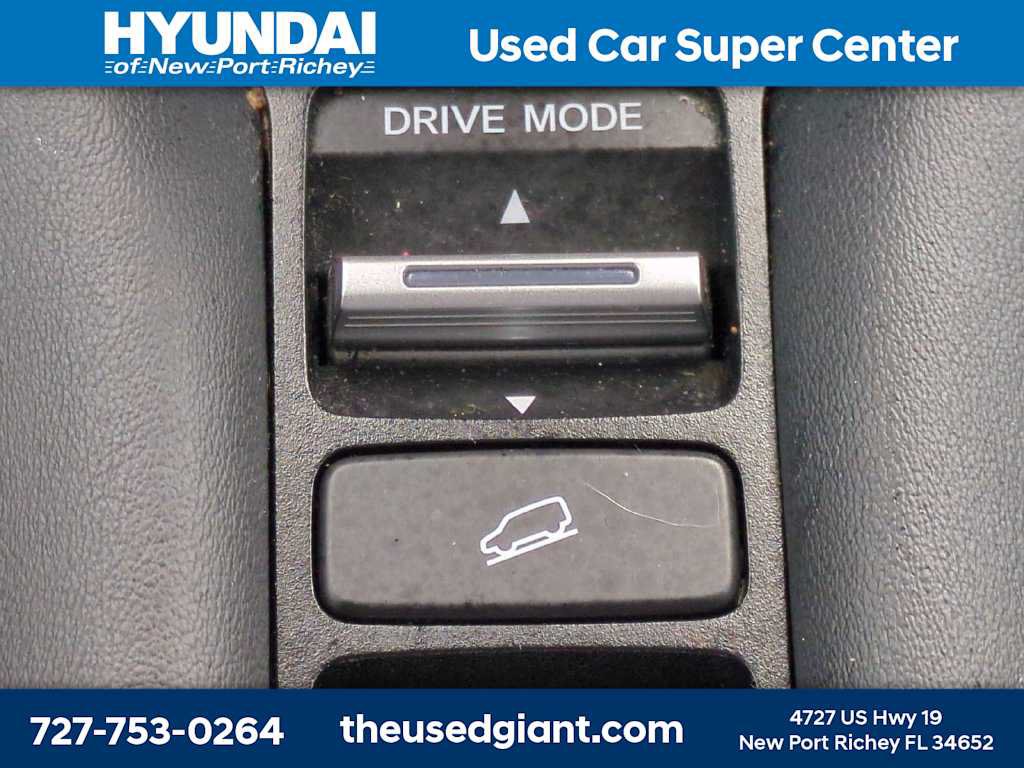 Used 2023 Honda HR-V EX-L image 25