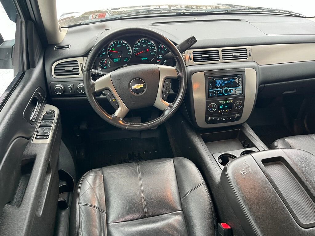 Used 2013 Chevrolet Avalanche LT w/ Suspension Package, Off-Road image 37