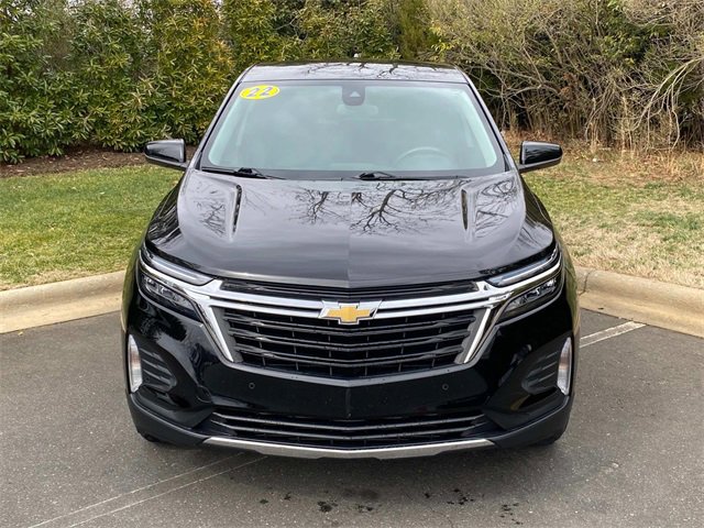 Used 2022 Chevrolet Equinox LT image 2