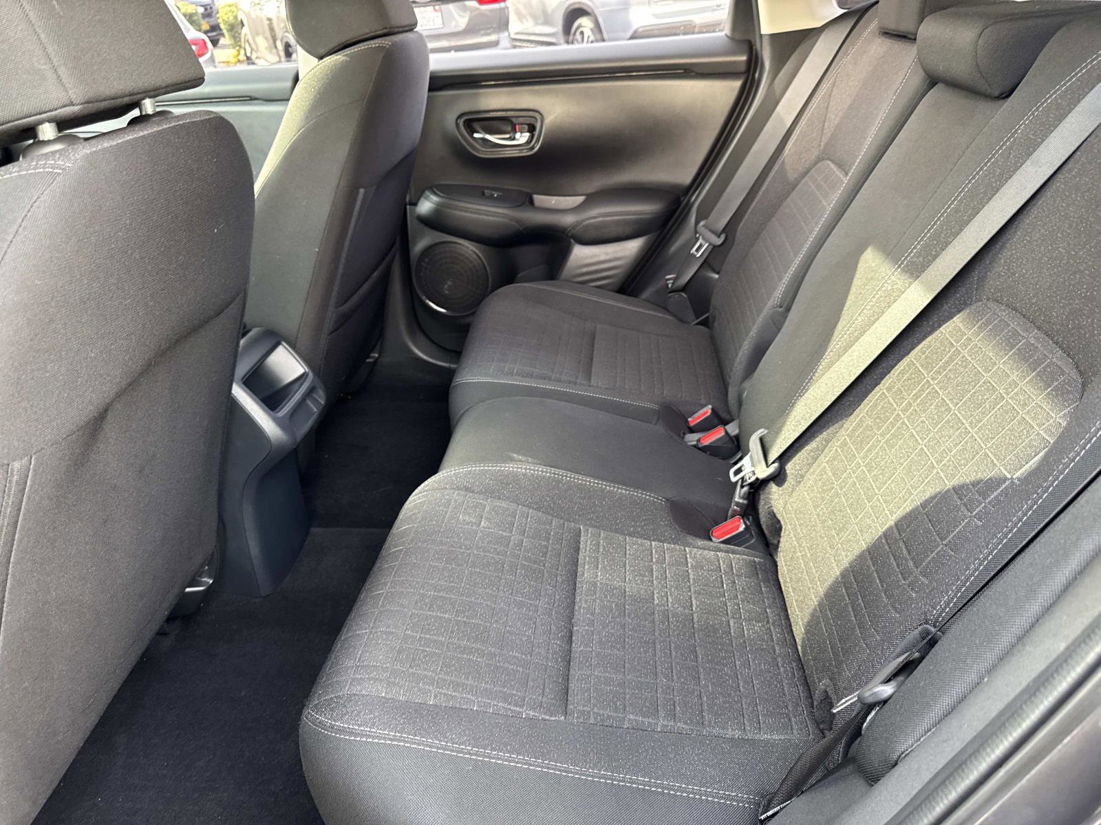 Used 2023 Honda HR-V LX image 13