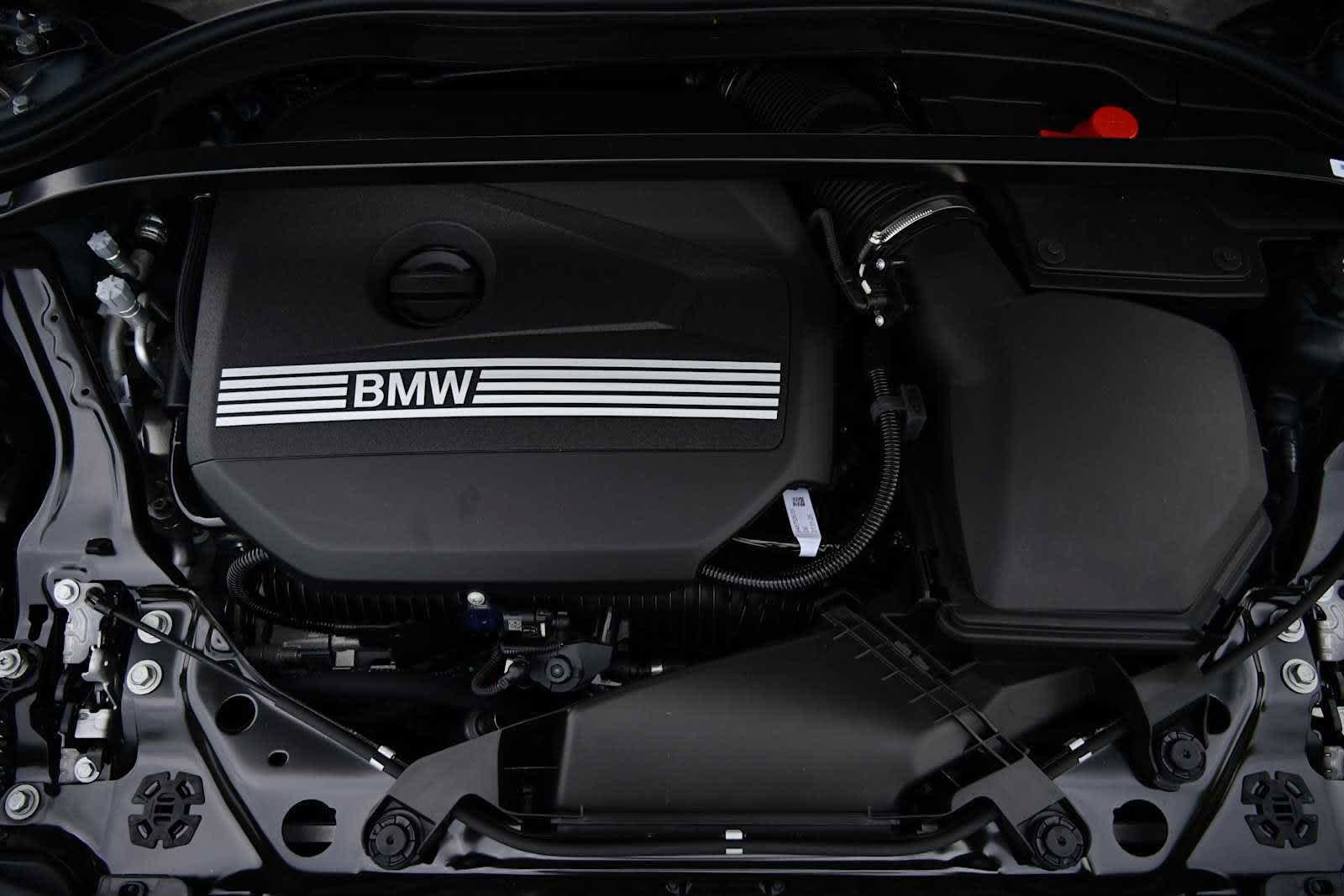 Used 2026 BMW 228i w/ Technology Package FWD image 9