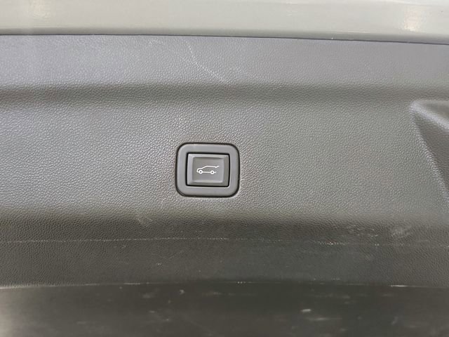 Used 2023 GMC Yukon Denali w/ Max Trailering Package image 40