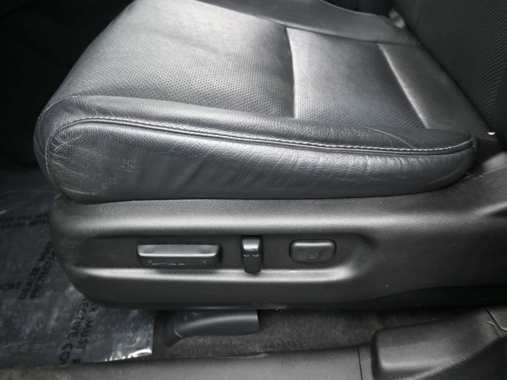 Used 2023 Honda Passport EX-L image 12