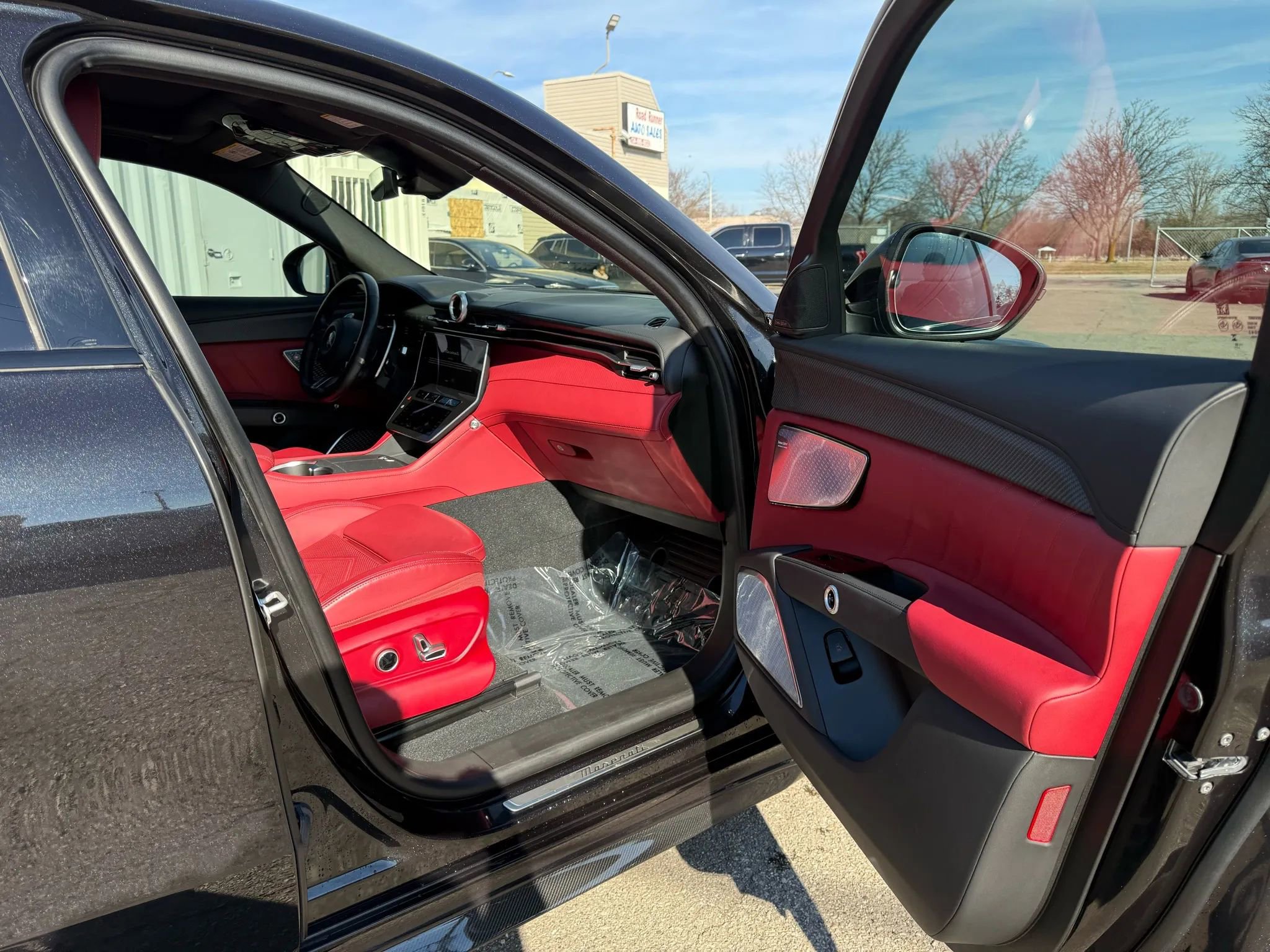 Used 2024 Maserati Grecale Trofeo image 53