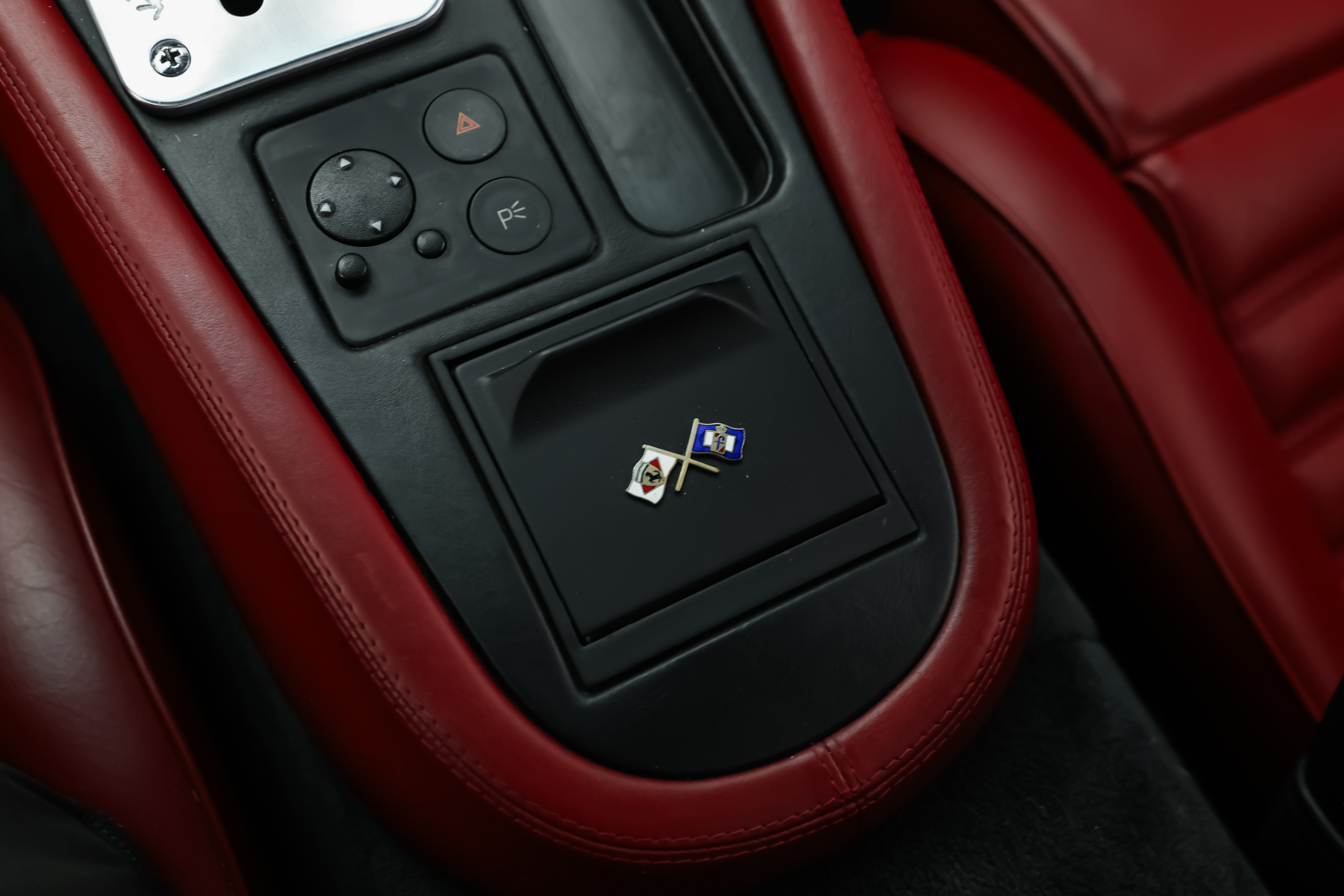 Used 1998 Ferrari 550 Maranello Coupe RWD image 14