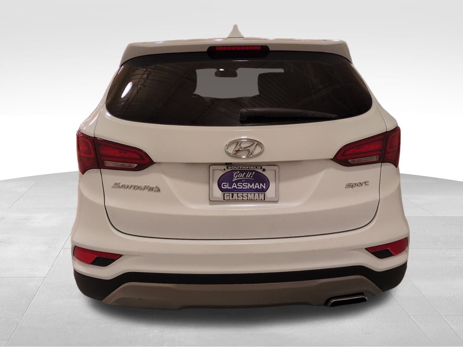 Used 2017 Hyundai Santa Fe Sport image 5