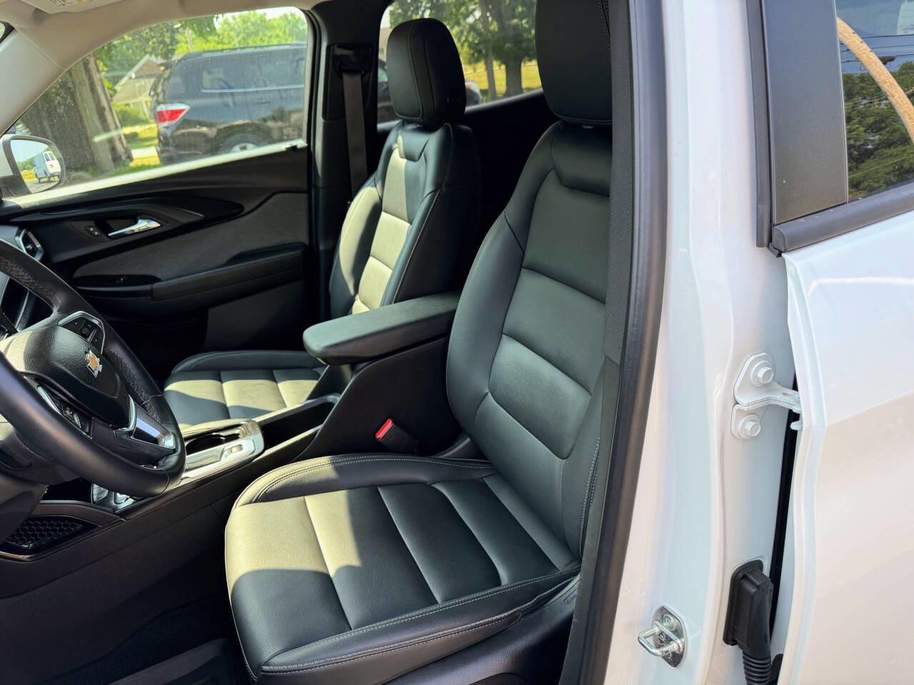 Used 2021 Chevrolet TrailBlazer LT w/ Premium Seating Package image 10