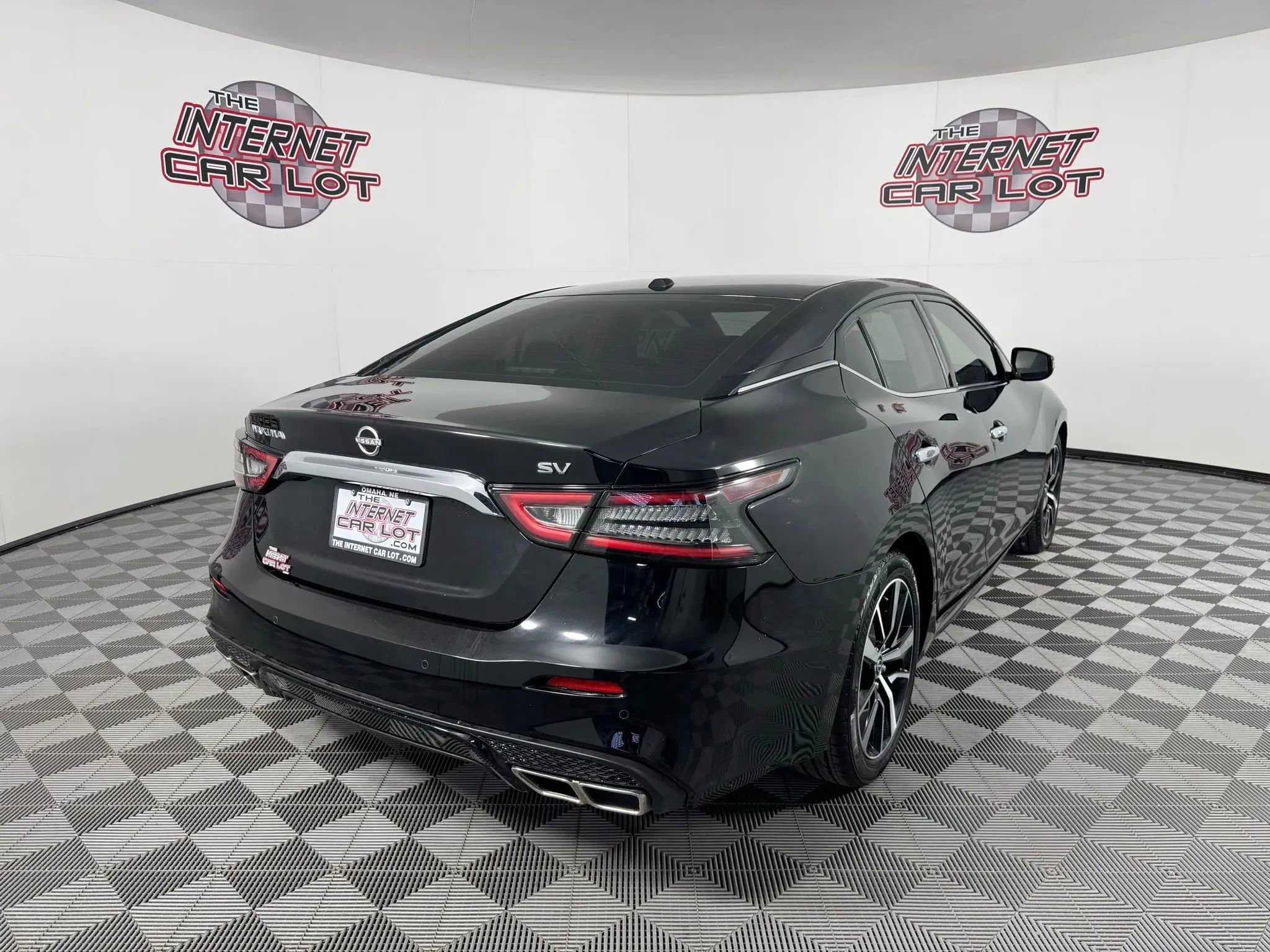 Used 2023 Nissan Maxima SV w/ Floor Mat Group image 7