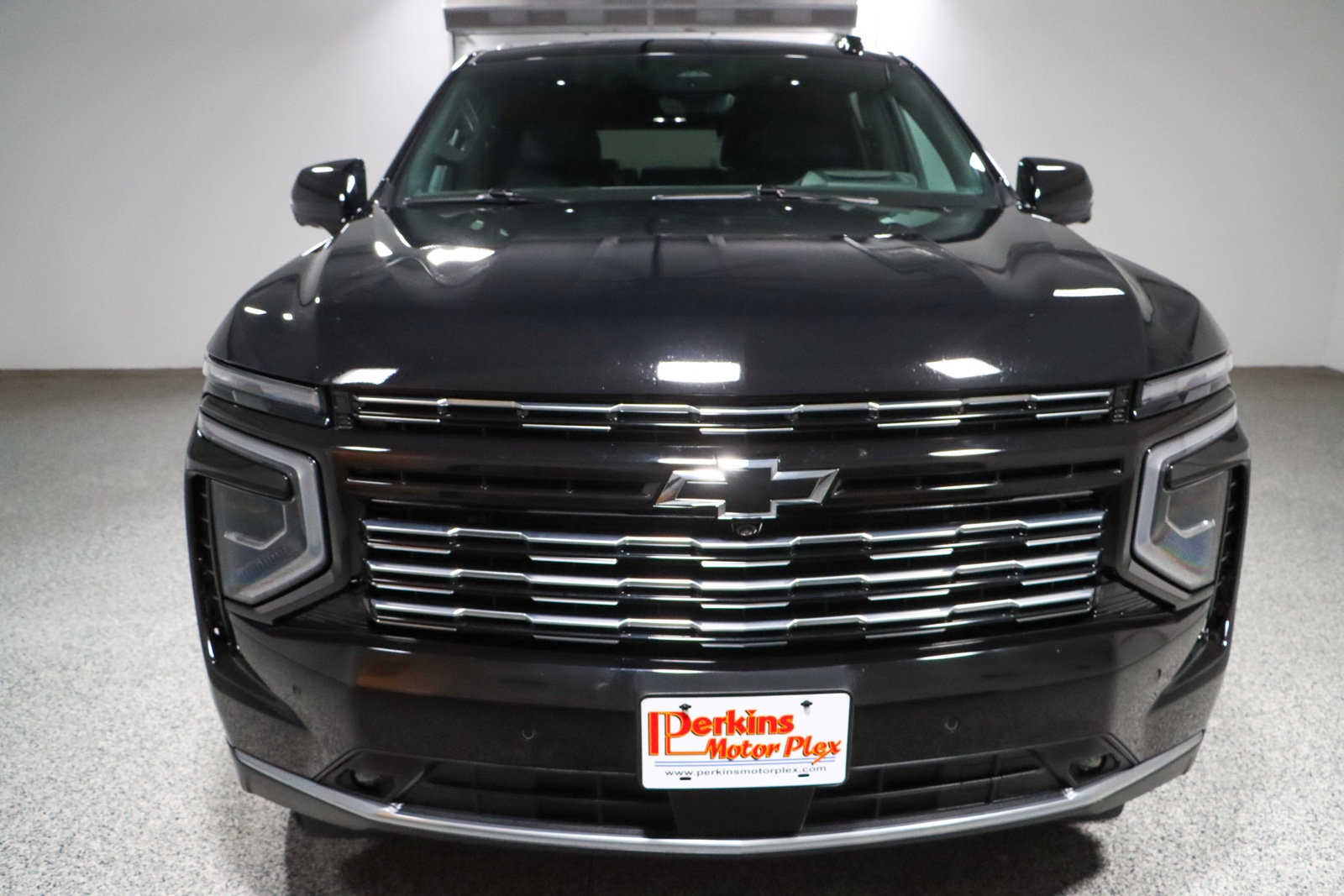 Used 2025 Chevrolet Tahoe High Country w/ Sun And Tow Package image 4