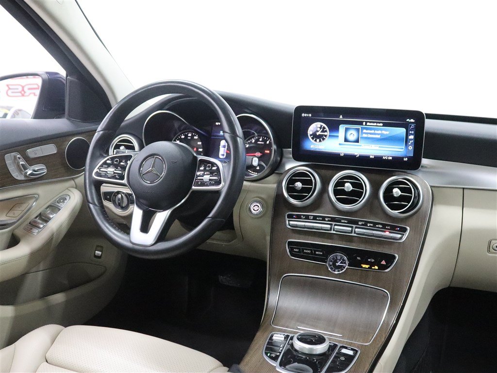 Used 2020 Mercedes-Benz C 300 4MATIC Sedan image 23