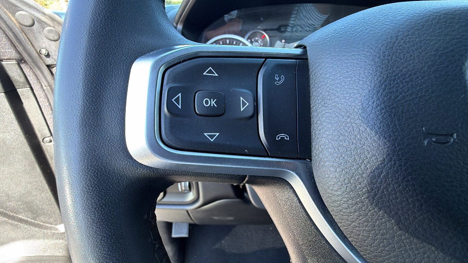 Certified 2025 RAM 2500 Big Horn AWD/4WD image 27