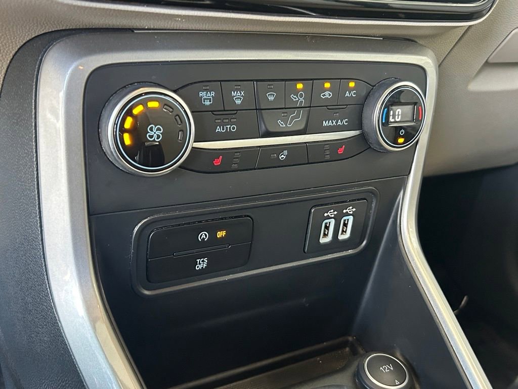 Used 2021 Ford EcoSport Titanium image 38