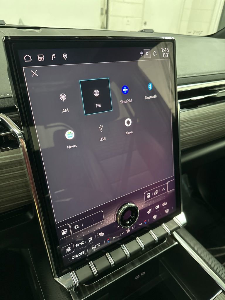 Used 2025 GMC Sierra EV Denali image 32