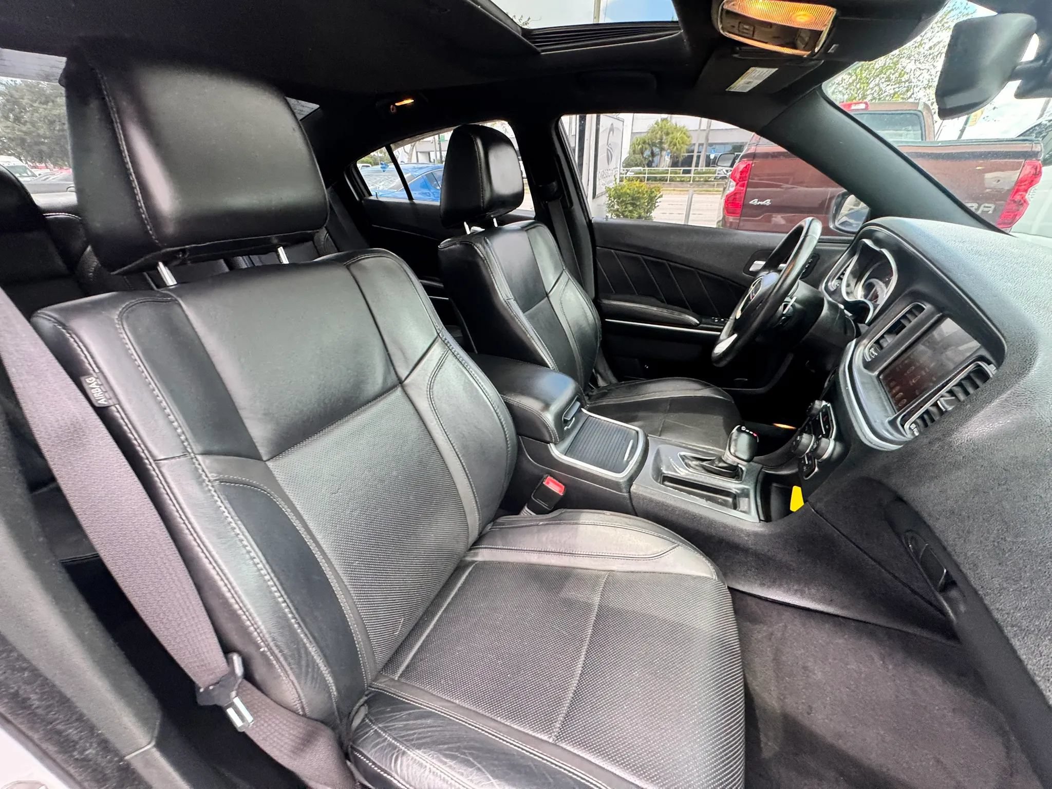 Used 2015 Dodge Charger R/T w/ Plus Group RWD image 29