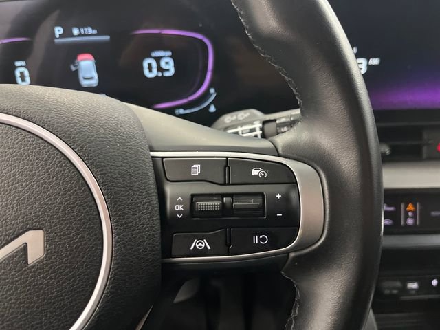 Certified 2023 Kia Sportage EX FWD image 18