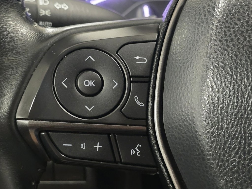 Used 2024 Toyota Camry SE image 30