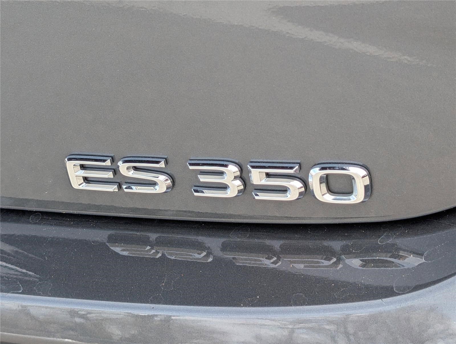 Used 2025 Lexus ES 350 w/ Premium Package image 9