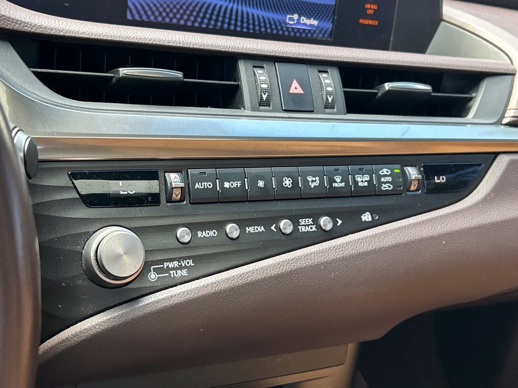 Used 2021 Lexus ES 350 w/ Accessory Package FWD image 34