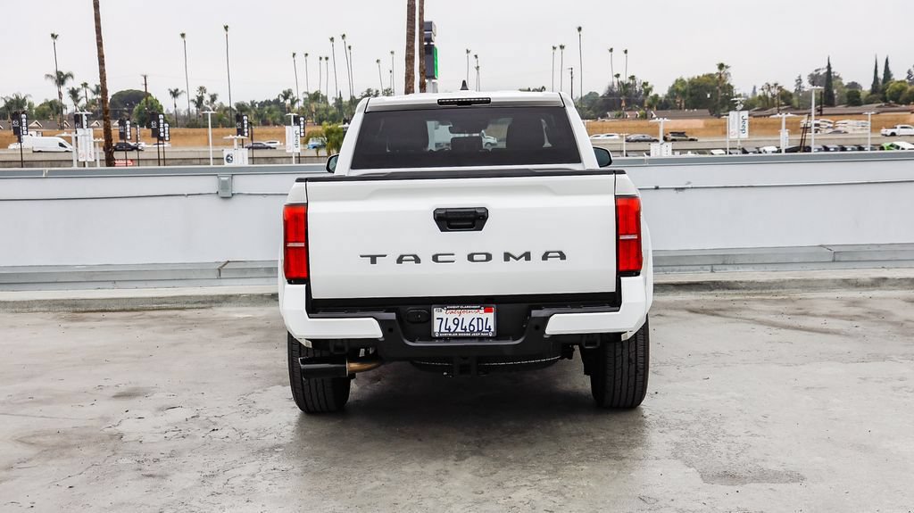 Used 2025 Toyota Tacoma TRD Sport RWD image 8