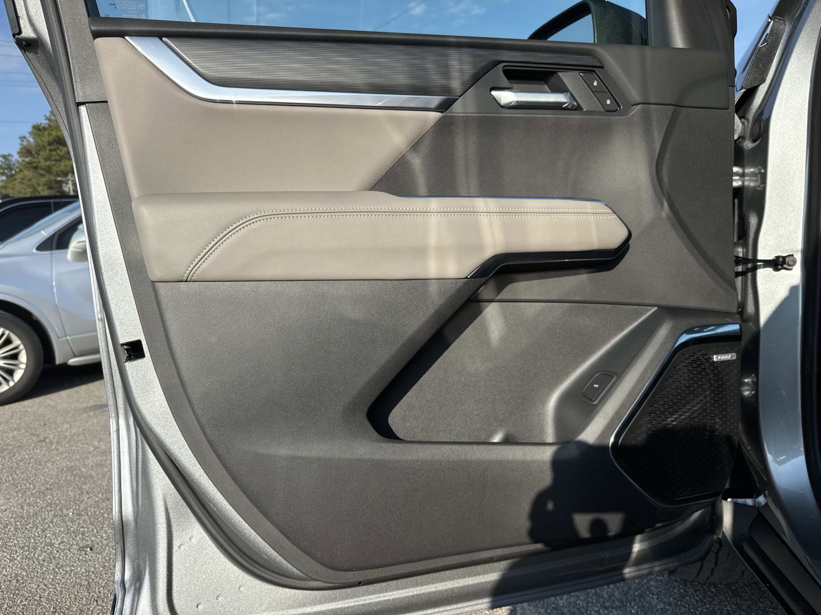 New 2026 GMC Acadia Elevation w/ Elevation Premium Package image 19