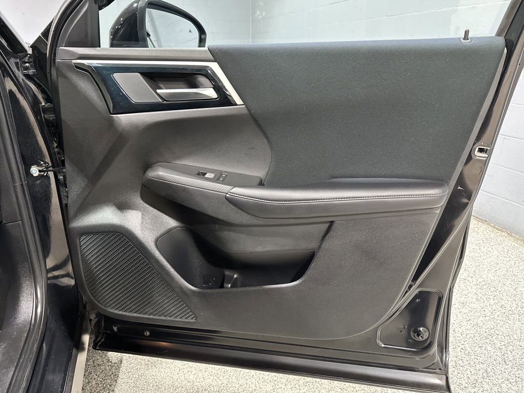 Used 2022 Mitsubishi Outlander ES AWD/4WD image 17