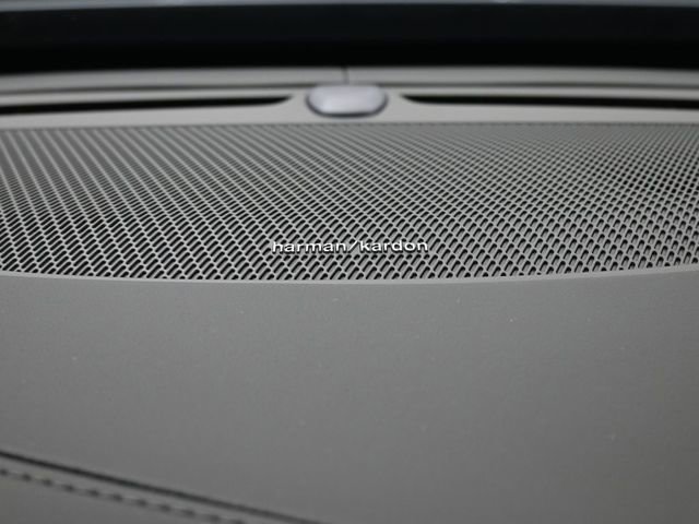 New 2026 Volvo XC90 B6 Ultra w/ Protection Package image 31
