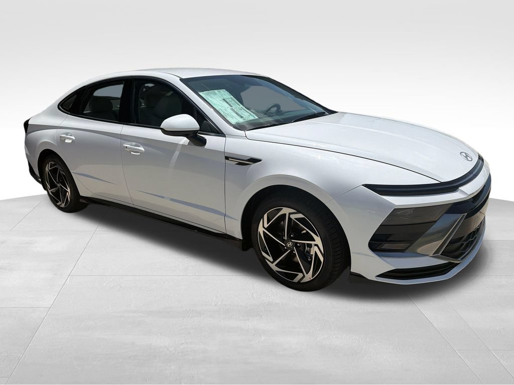 New 2026 Hyundai Sonata SEL FWD image 9