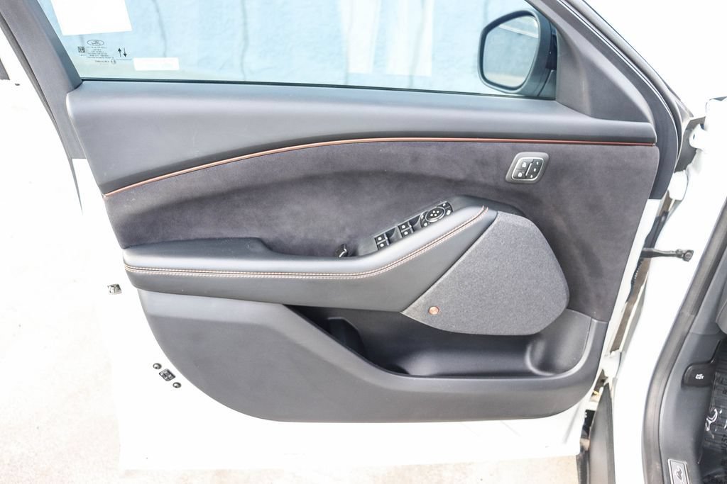 Used 2022 Ford Mustang Mach-E GT AWD/4WD image 25