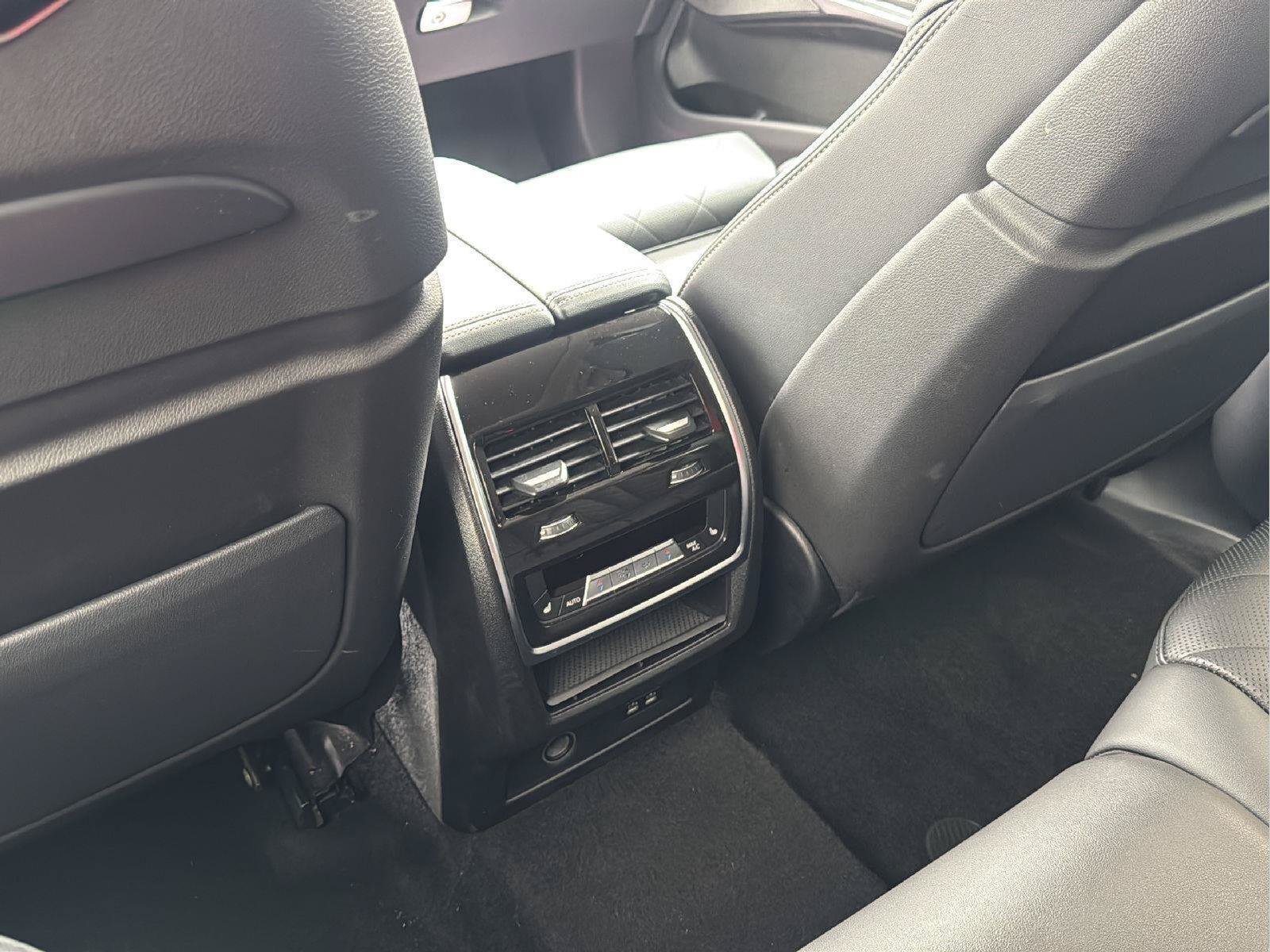 Used 2025 BMW X7 xDrive40i AWD/4WD image 20