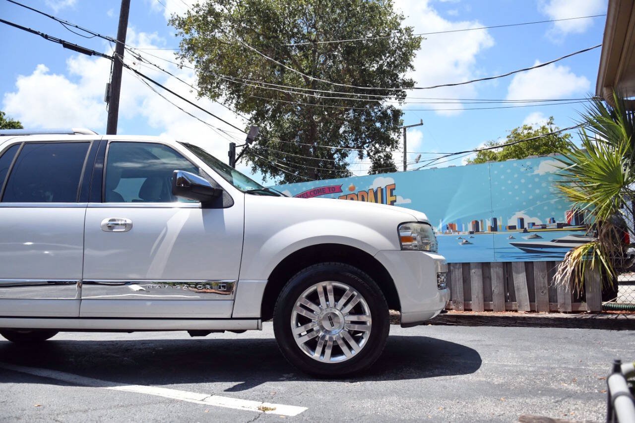 Used 2014 Lincoln Navigator L 2WD image 36