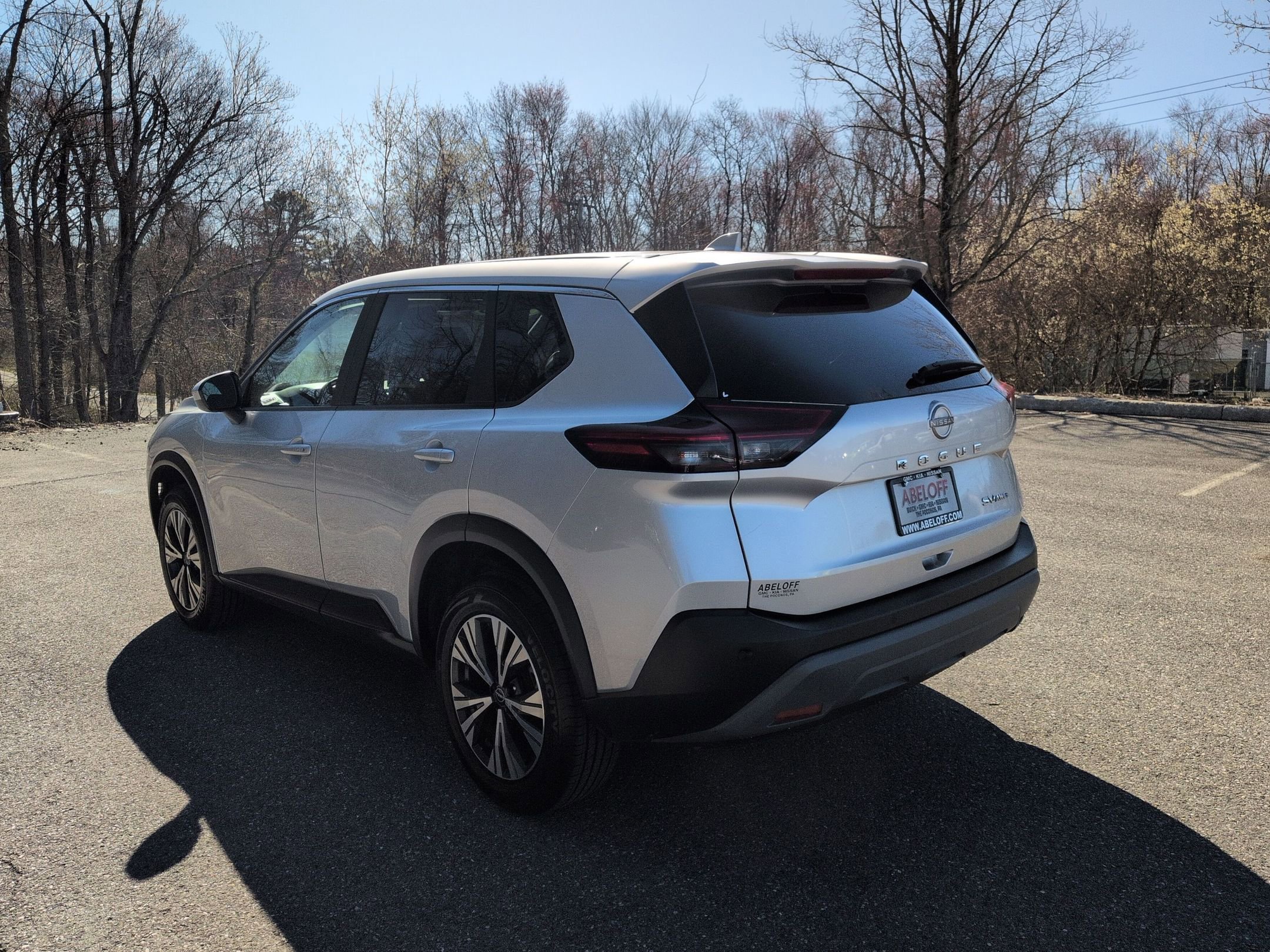 Used 2023 Nissan Rogue SV image 7