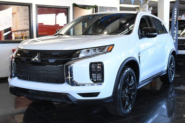 New 2026 Mitsubishi Outlander Sport LE AWD/4WD image 1