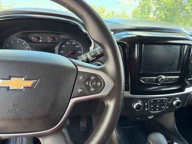 Used 2021 Chevrolet Traverse LS AWD/4WD image 18