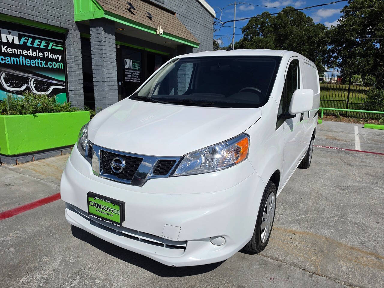 Used 2017 Nissan NV200 SV w/ Technology Package FWD image 3