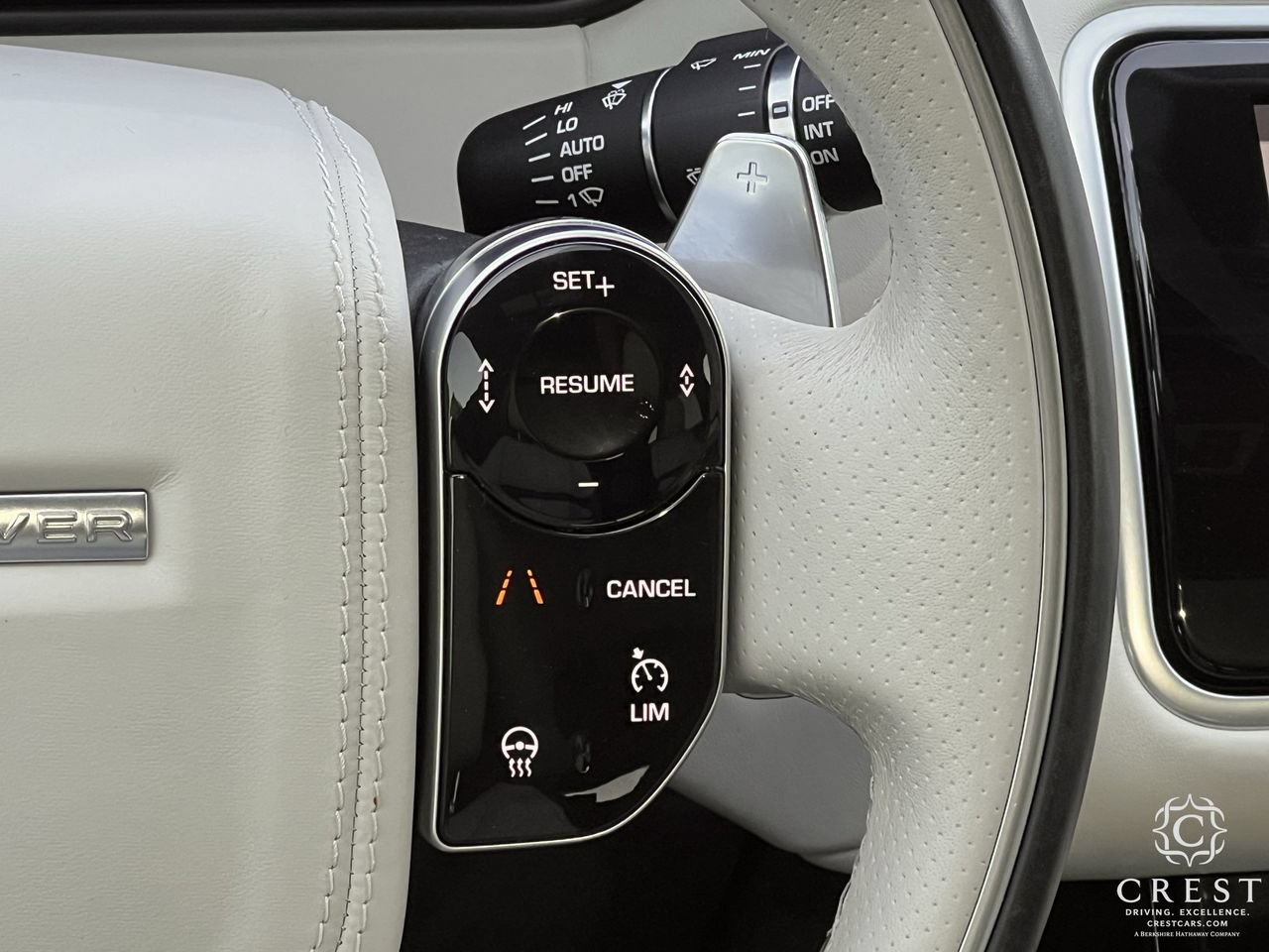Used 2020 Land Rover Range Rover Velar R-Dynamic HSE AWD/4WD image 28