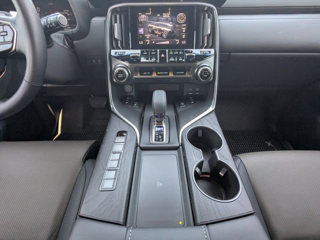 Used 2025 Lexus LX 700h Overtrail w/ Accessory Package (Z1) AWD/4WD image 21