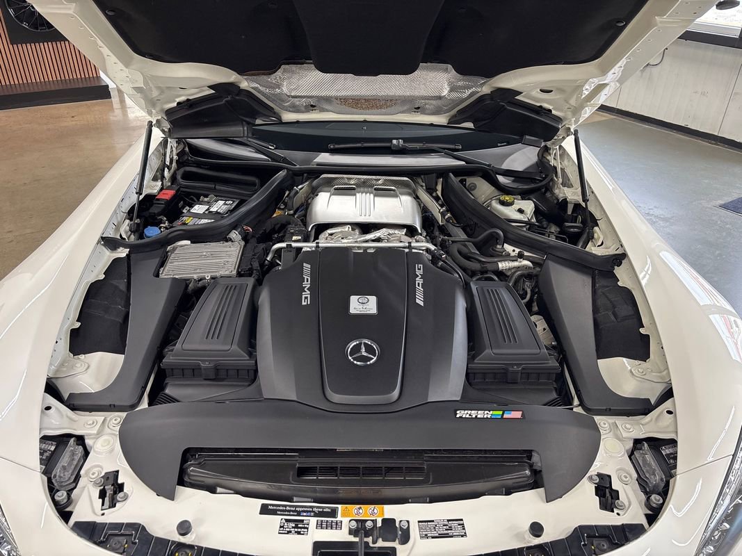 Used 2018 Mercedes-Benz AMG GT Roadster w/ Lane Tracking Package image 50