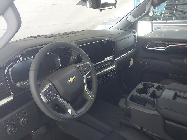 New 2026 Chevrolet Silverado 1500 LT w/ Safety Package AWD/4WD image 2